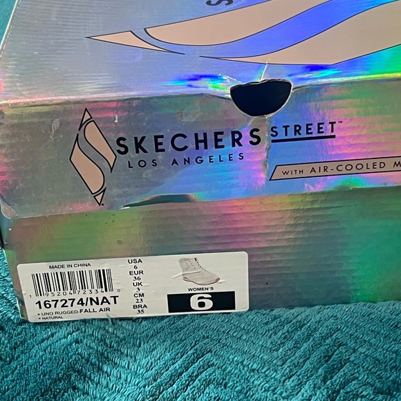 Skechers Fur-Lined Winter Boots Air Cooled Memory Foam - Picture 3 of 8